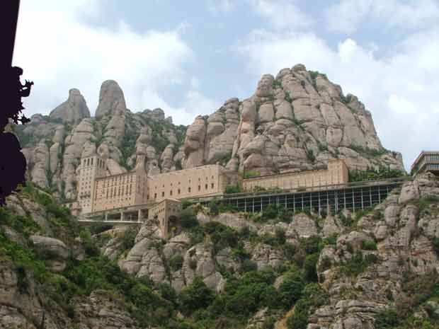 montserrat.jpg